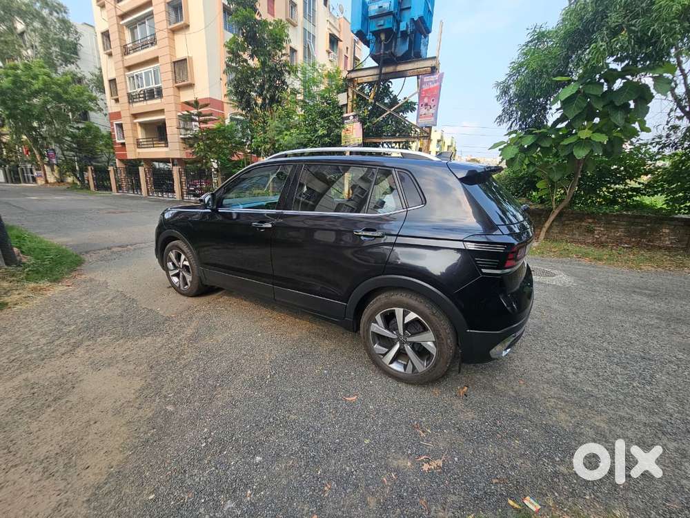 Volkswagen Taigun 1.0 Tsi Topline At, 2025, Petrol