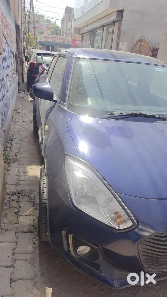 Well Maintained Car With Company Fitted Alloy Wheels.with Screen