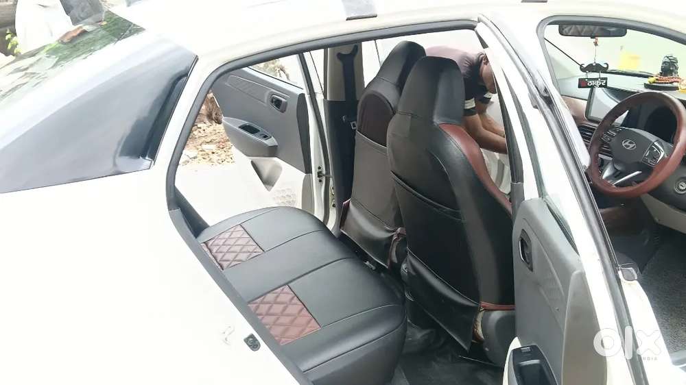 Hyundai Aura Petrol Amt 2023