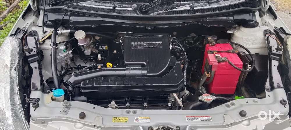 Maruti Suzuki Swift Lxi 2015