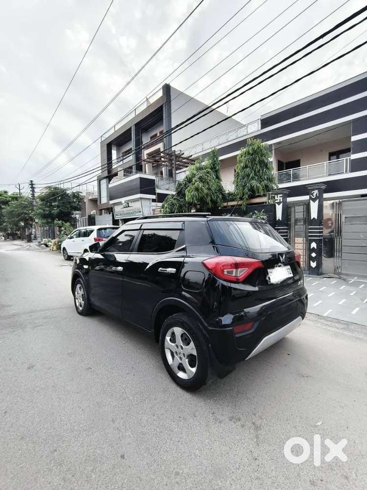 Mahindra Xuv300 W6, 2024, Petrol