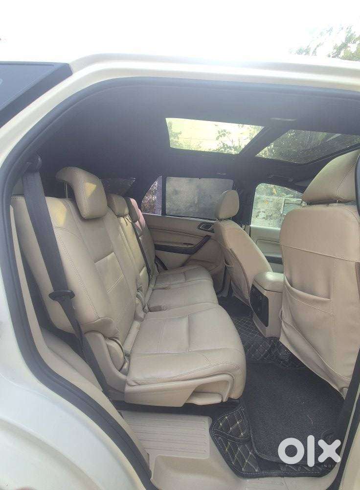 Ford Endeavour 3.2 Titanium At 4x4, 2016, Diesel