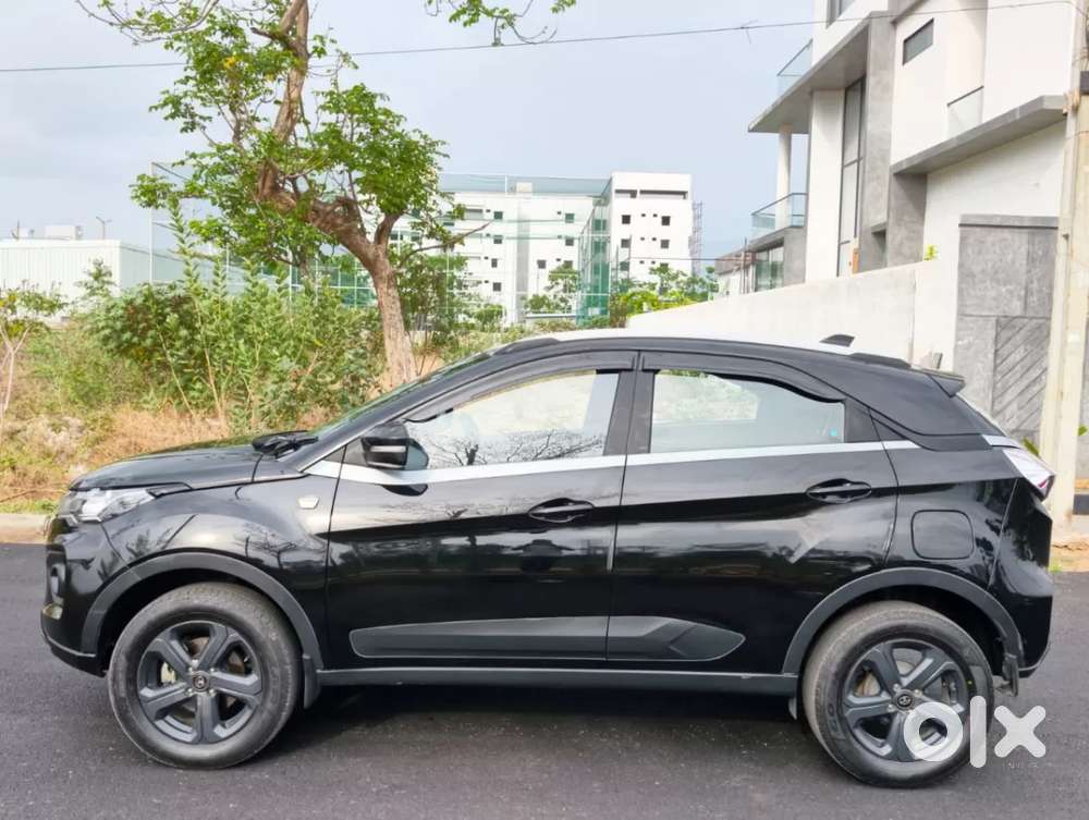 Tata Nexon 1.2 Revotron Xz Plus, 2022, Petrol