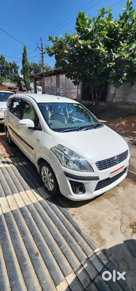 Maruti Suzuki Ertiga 2015 Diesel Well Maintained Single Handle Driven