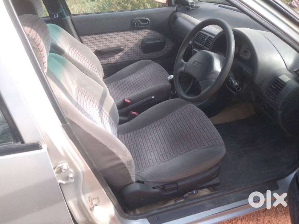 Maruti Suzuki Esteem Lxi, 2006, Petrol