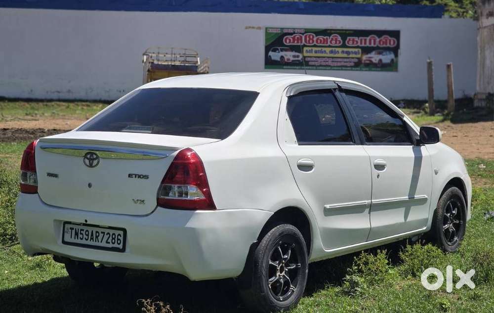 Toyota Etios Vx Xclusive, 2011, Petrol