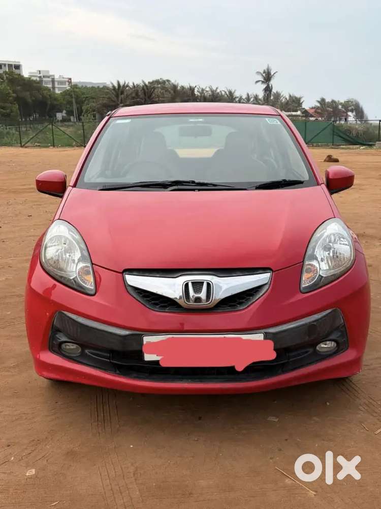 Honda Brio 2012 Petrol Well Maintained