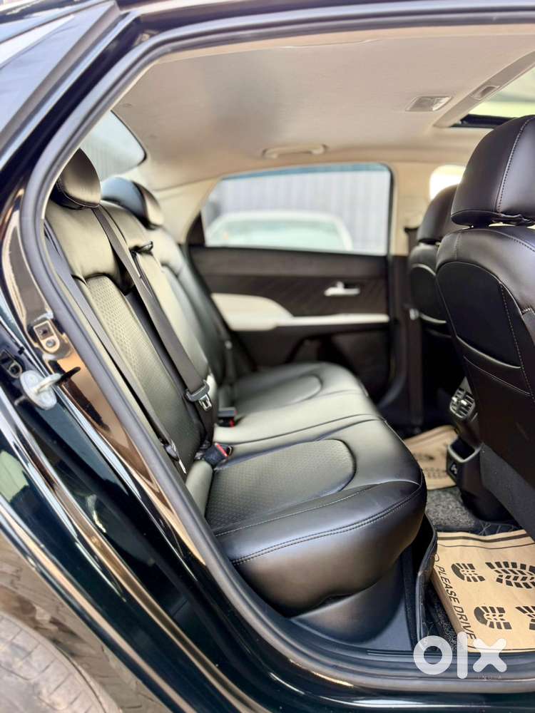 Hyundai Verna Sx 1.5 Petrol Ivt, 2023, Petrol