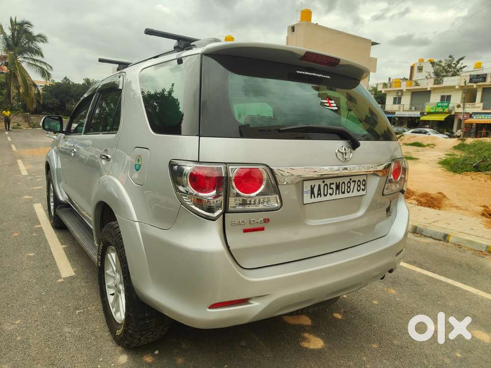 Toyota Fortuner 2.5 4x2 Mt Trd Sportivo, 2015