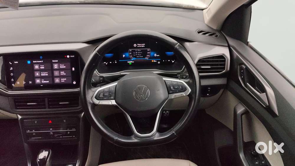 Volkswagen Taigun 1.0 Tsi Topline At, 2022, Petrol