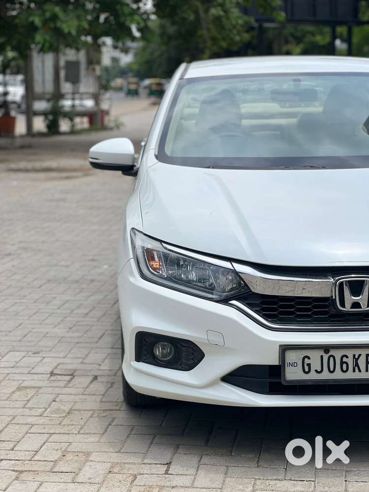 Honda City 1.5 V Cvt I-vtec Mt, 2017, Petrol