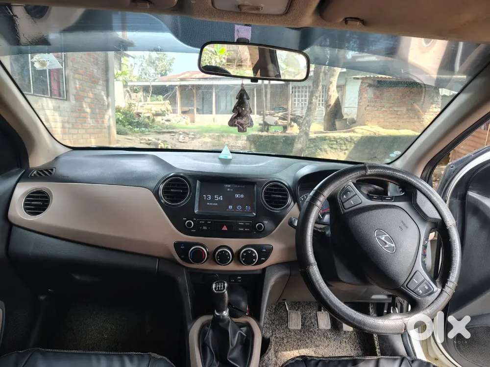Hyundai Grand I10 2018 Petrol 42000 Km Driven