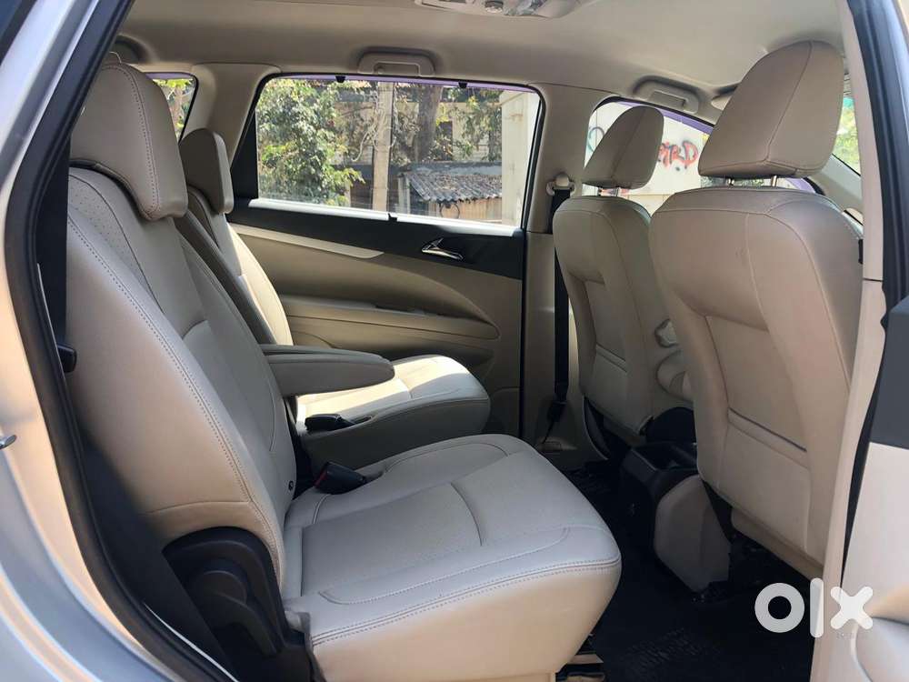 Mahindra Marazzo M8, 2019, Diesel