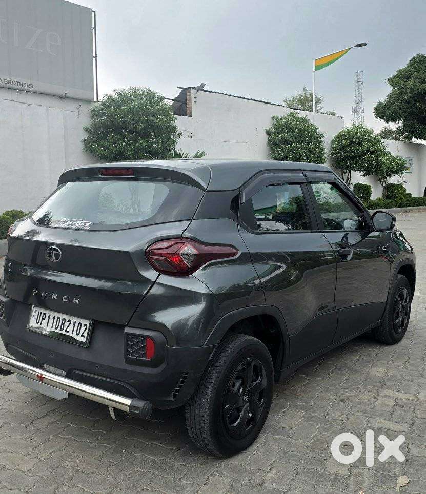 Tata Punch Pure, 2025, Petrol