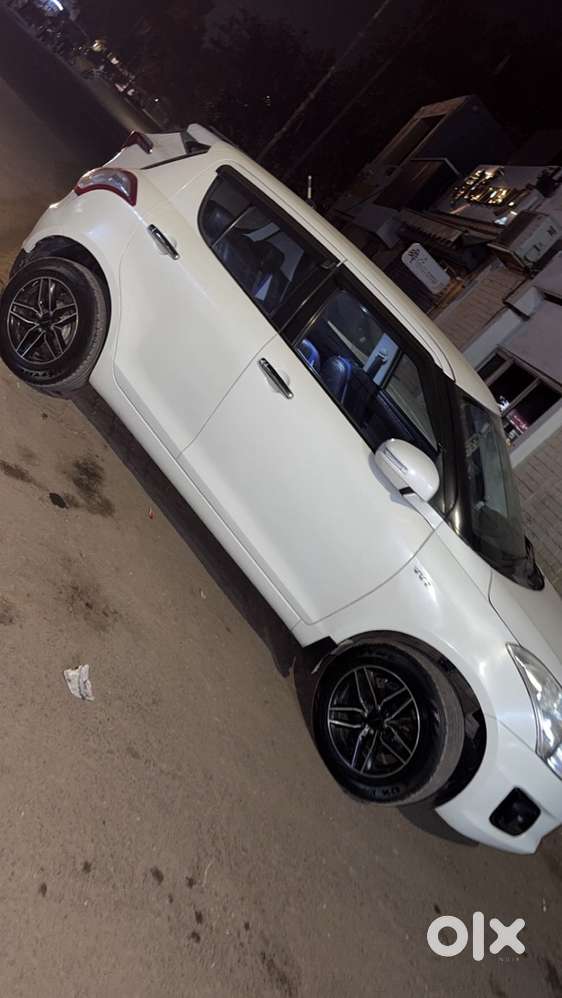 Maruti Swift Petrol 2017