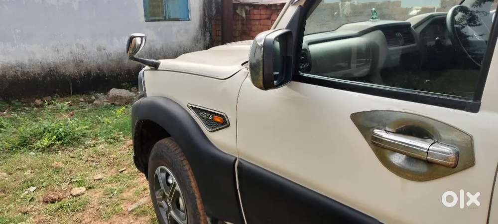 Mahindra Scorpio 2017 Diesel 130000 Km Driven