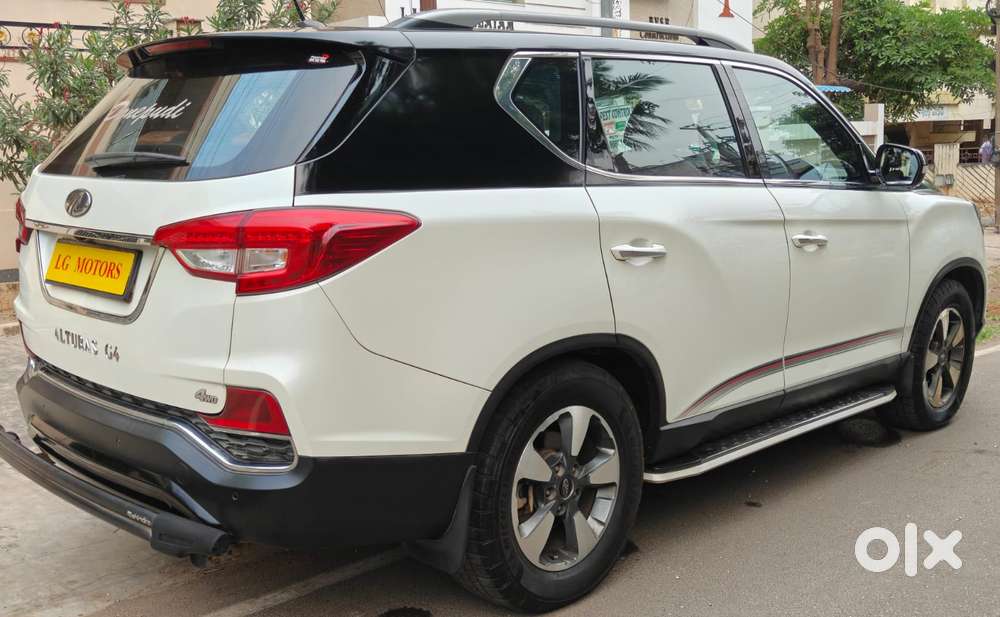 Mahindra Alturas G4 4x2 At, 2019, Diesel
