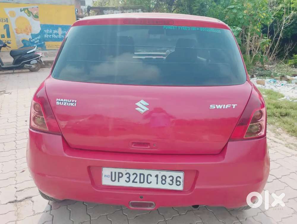 Maruti Suzuki Swift Lxi 2011 मॉडल