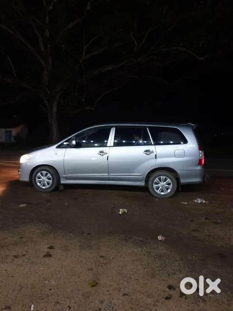 Toyota Innova 2.5 Gx 2016