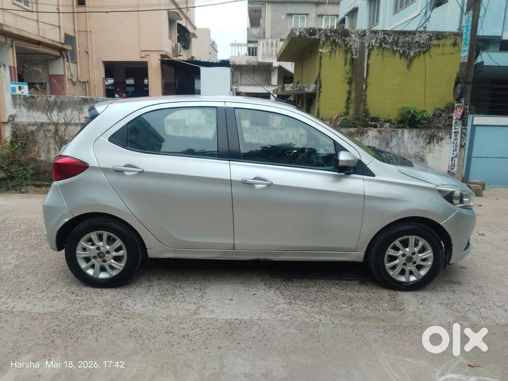 Tata Tiago Xza Plus, 2017, Petrol