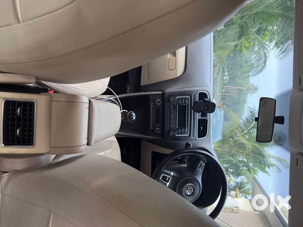Volkswagen Vento 2013 Highline Petrol – For Sale