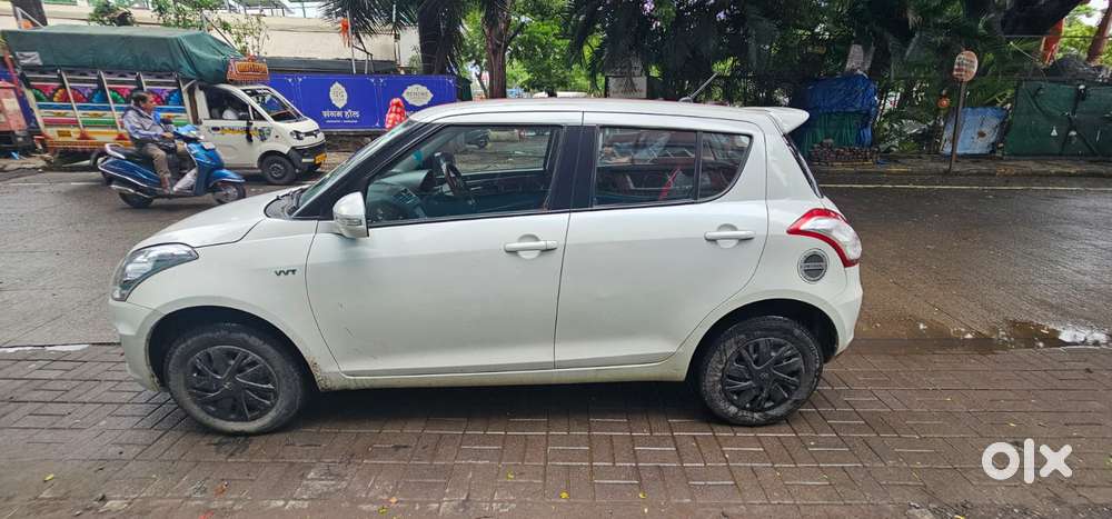 Maruti Suzuki Swift Amt Zxi, 2023, Cng & Hybrids