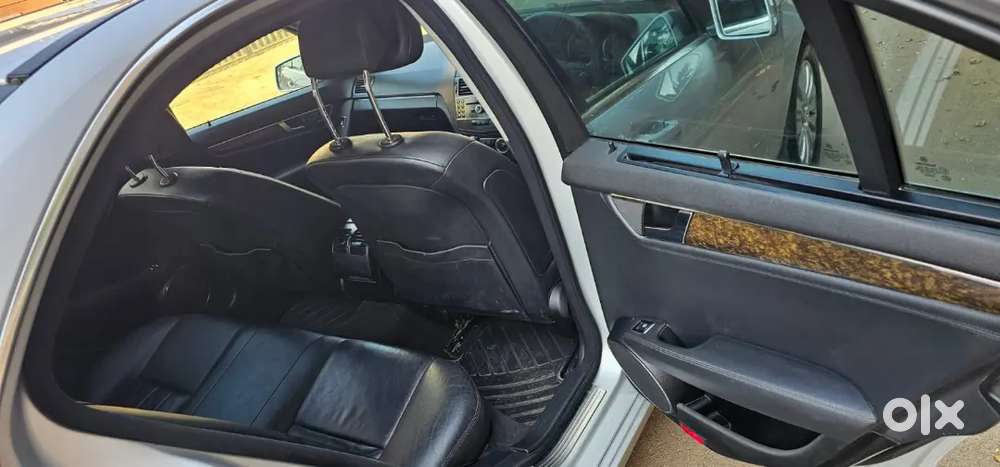 Mercedes Benz C-class 2011