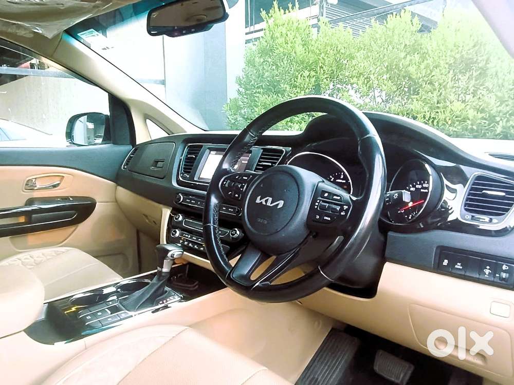 Kia Carnival Limousine Plus 7 Str, 2022, Diesel
