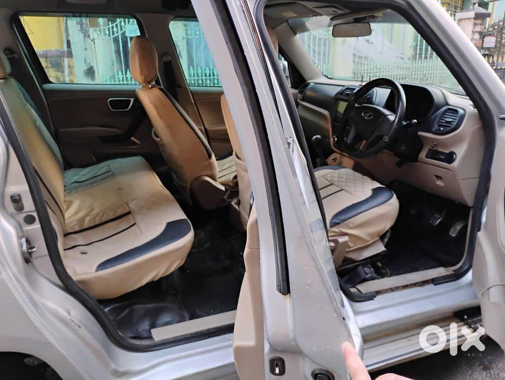 Mahindra Tuv 300 T4, 2016, Diesel