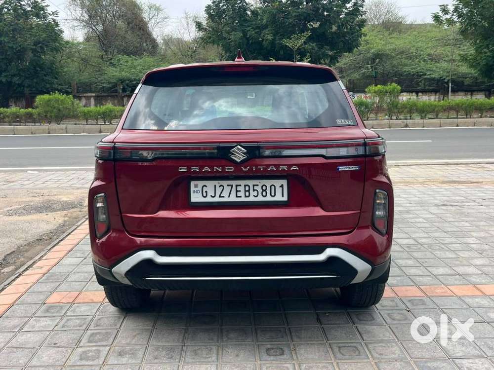 Maruti Suzuki Grand Vitara 1.5 Delta Smart Hybrid At, 2022, Petrol