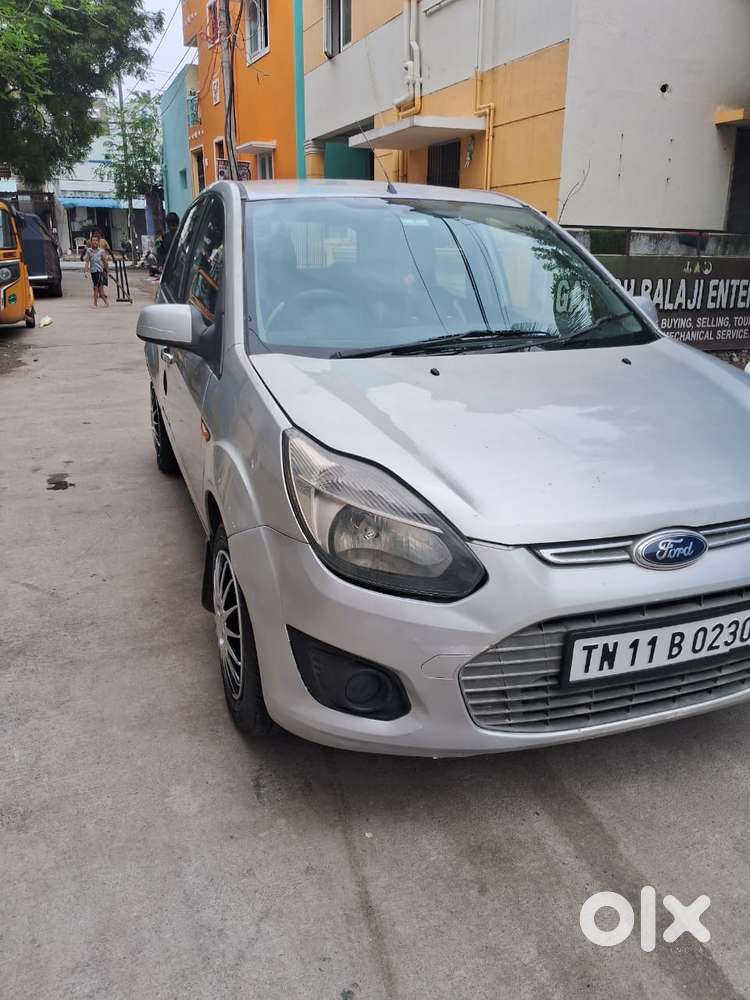 Ford Figo 1.2p Trend Mt, 2012, Diesel