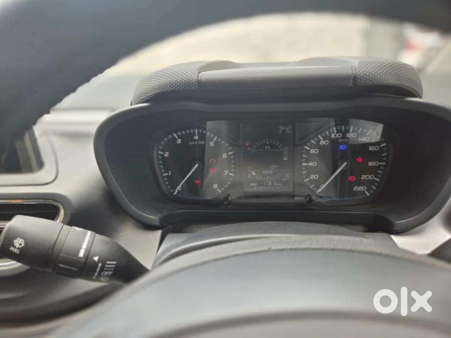 Tata Altroz 1.2 Xm Plus, 2022, Petrol