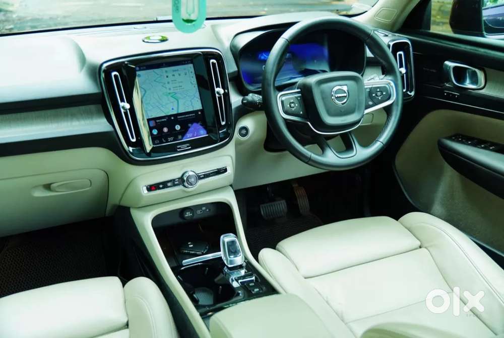 Volvo Xc40 B4 Ultimate, 2022, Petrol