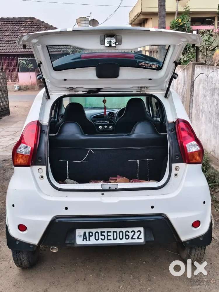 Datsun  Redigo Fully Showroom Track