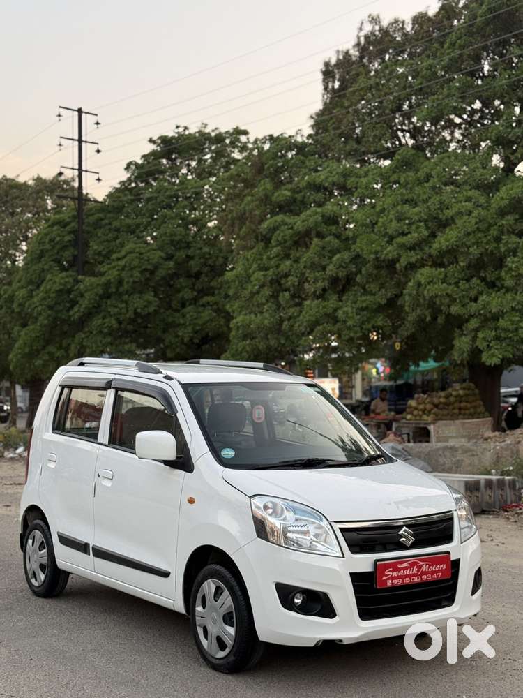Maruti Suzuki Wagon R Vxi Amt Opt, 2016, Petrol