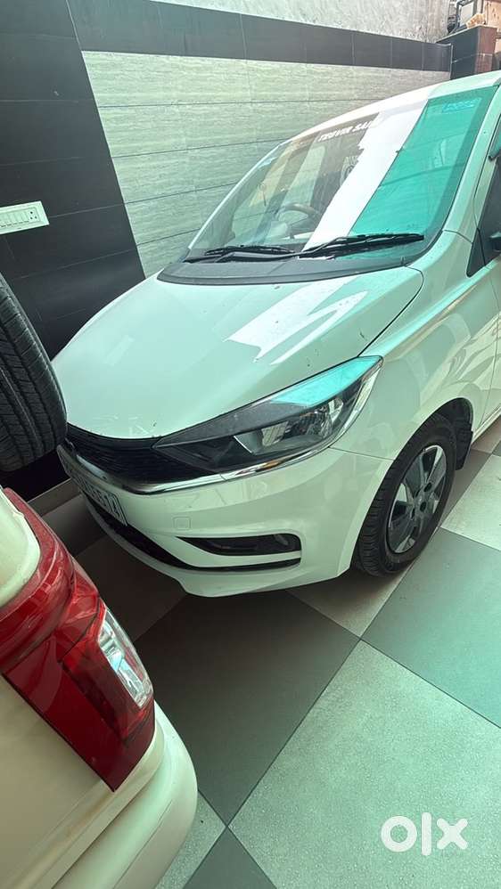 Tata Tiago Petrol Manual 2026