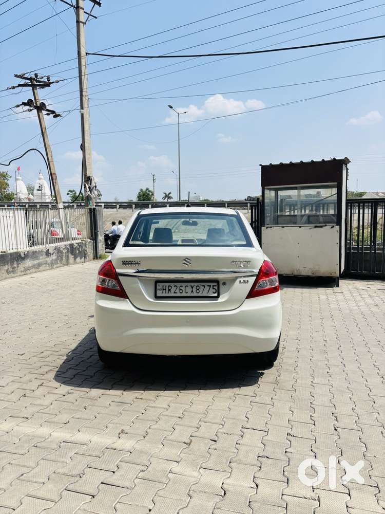 Maruti Suzuki Swift Dzire Lxi Option, 2016, Cng & Hybrids