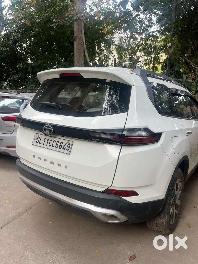 Tata Safari 2021 Top Model