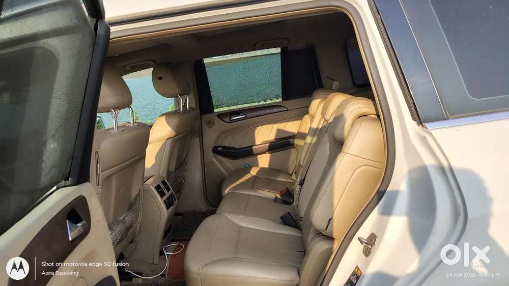 Mercedes Benz Gl 350 2015 Model Second Owner 25 Lacs