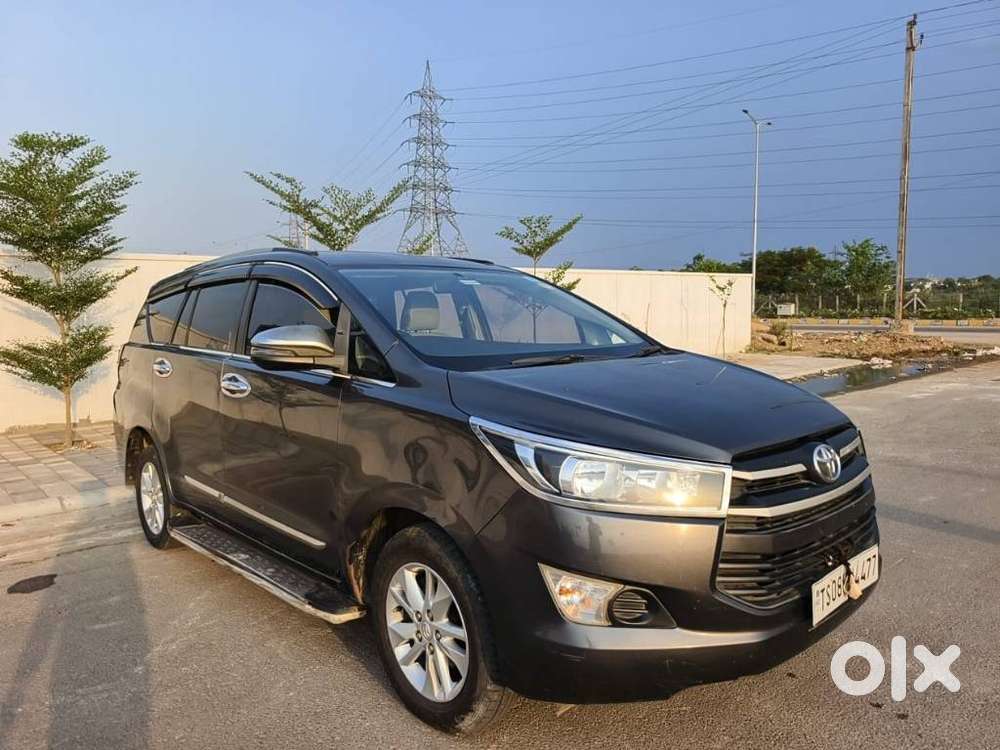 Toyota Innova Crysta 2.4 G Mt 8s, 2020, Diesel