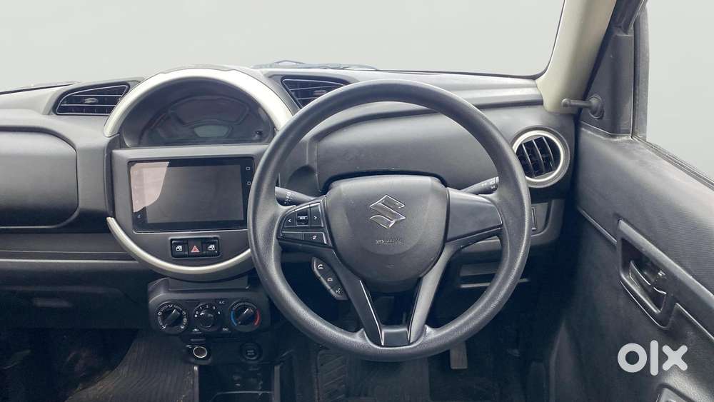 Maruti Suzuki S-presso Vxi Plus Amt, 2020, Petrol