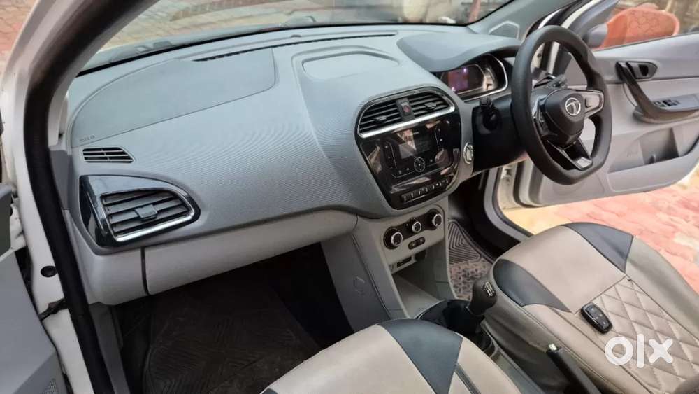 Tata Tigor Xza, 2020, Petrol