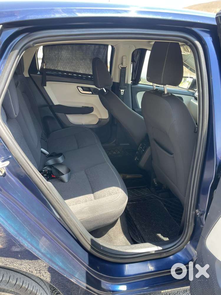 Tata Altroz Xz Plus (s), 2024, Petrol