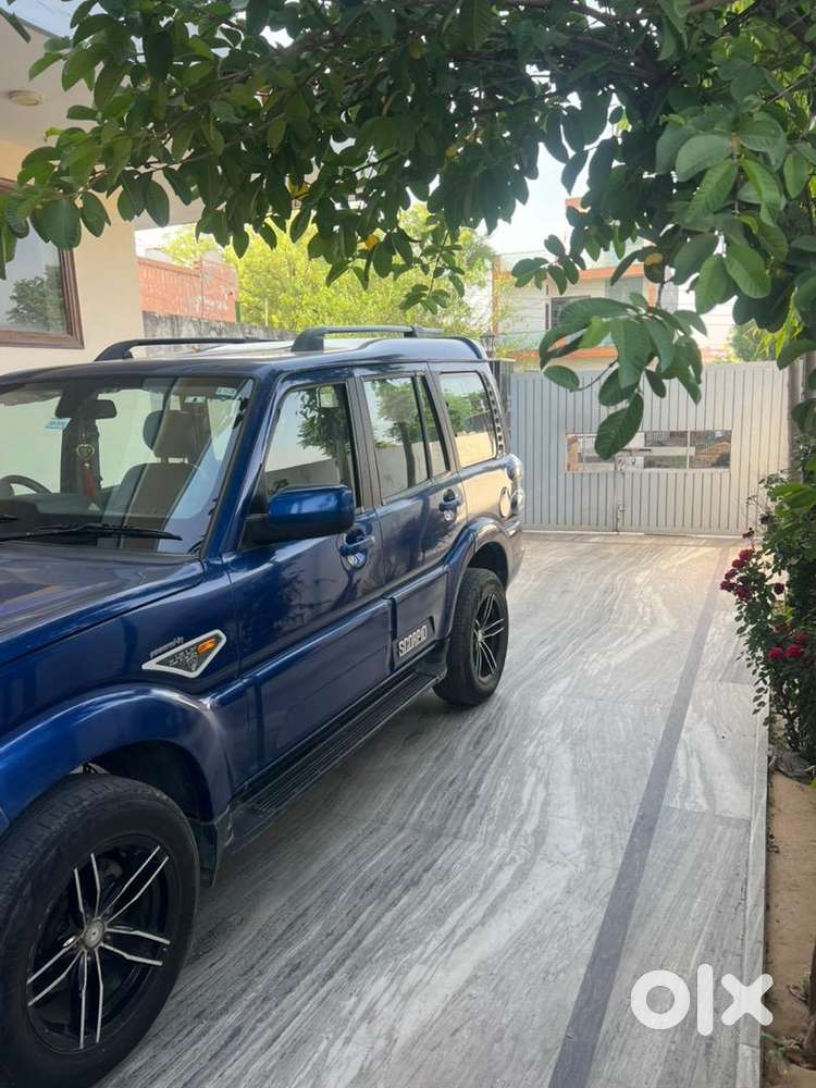 Mahindra Scorpio 2016 Diesel Well Maintained