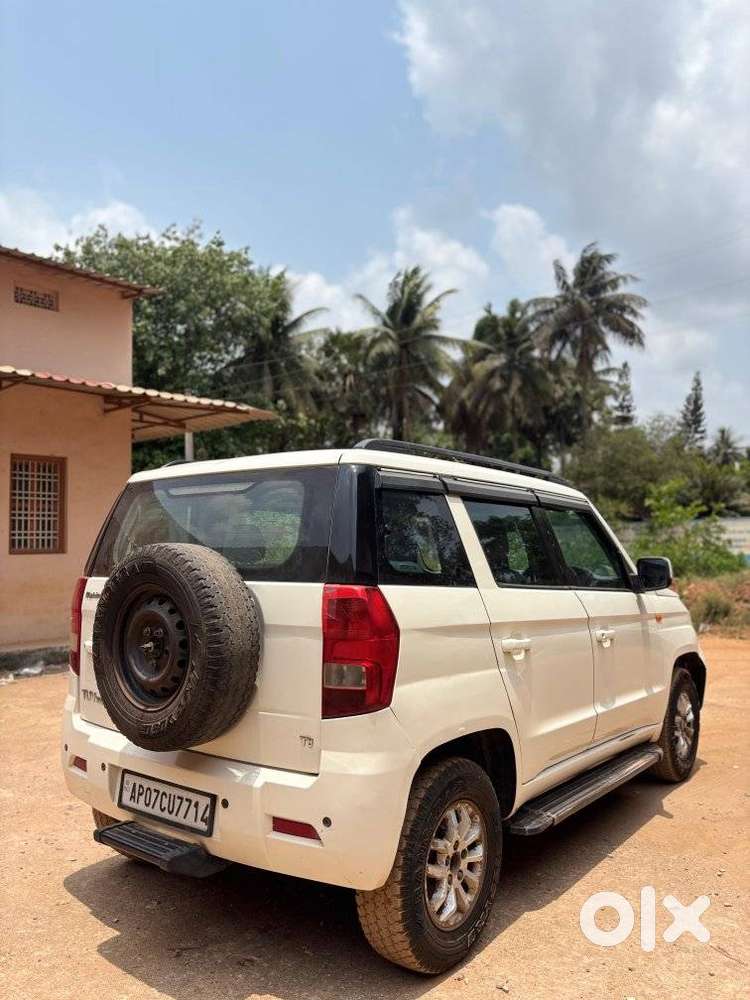Mahindra Tuv 300 Mhawk100 T8, 2016, Diesel