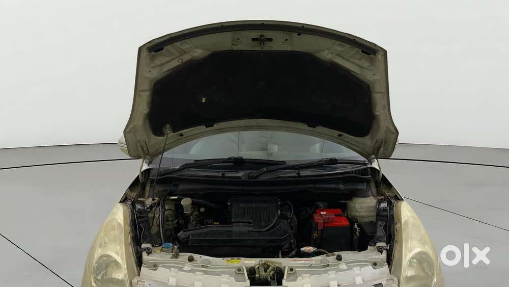 Maruti Suzuki Swift Vxi, 2015, Petrol