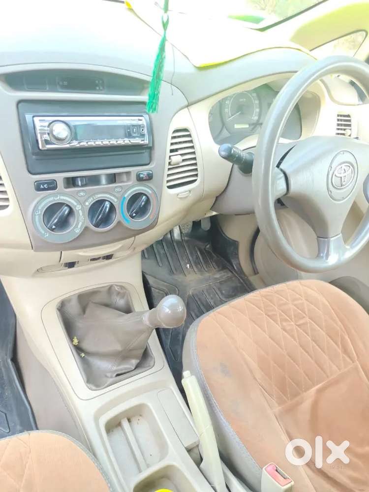 Toyota Innova 2.5 G 2008 Diesel Good Condition Validity Up To 2028.