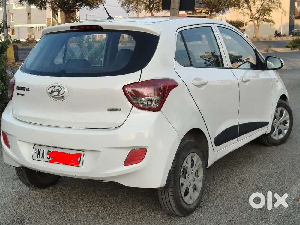 Hyundai I10 Magna 2015 Diesel 90000 Km Driven