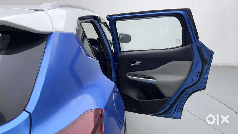 Nissan Magnite 1.0 Xv Dual Tone, 2021, Petrol