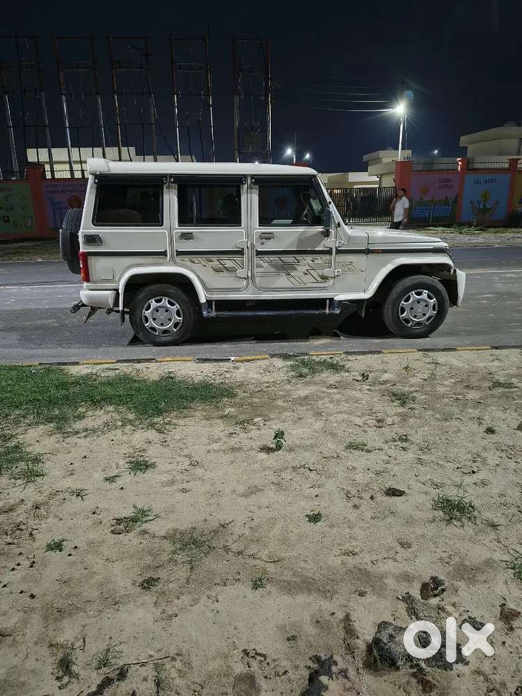 Mahindra Bolero Power Diesel 8 Year